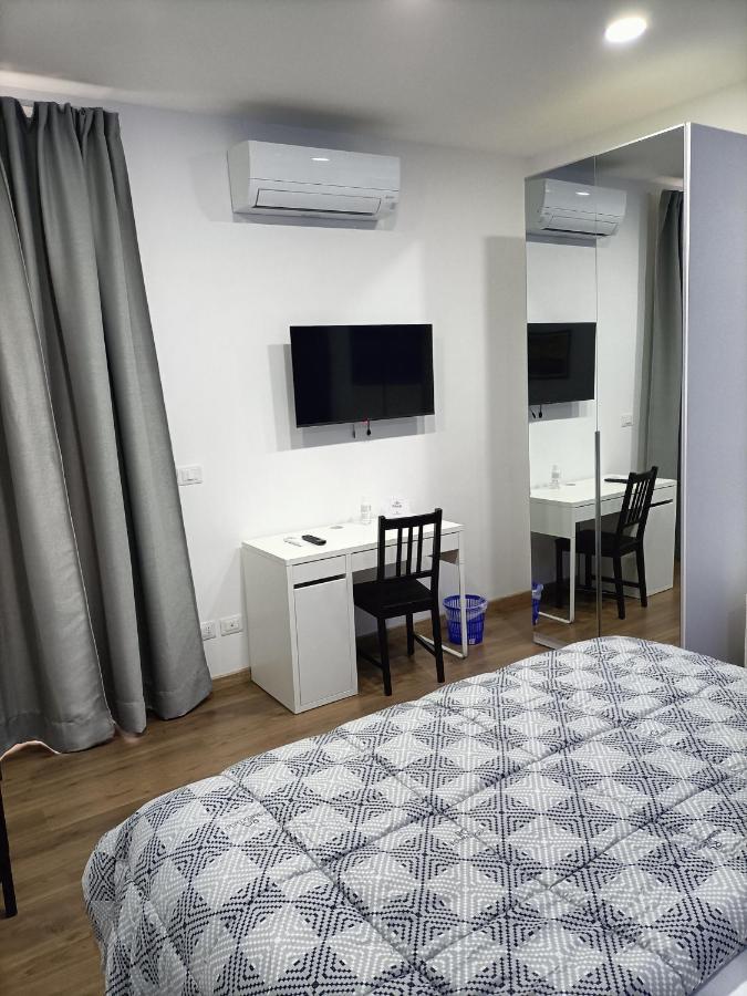 Luxury B&B Iolanda Catánia Buitenkant foto